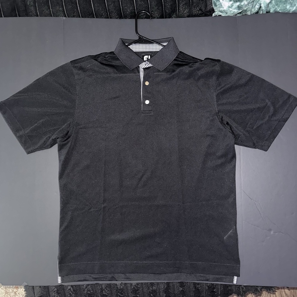 Men's Large FootJoy Performance Golf Polo Black Short Sleeve Collared Logo
